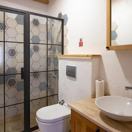 Gocakapi Datca Bir * Cumali